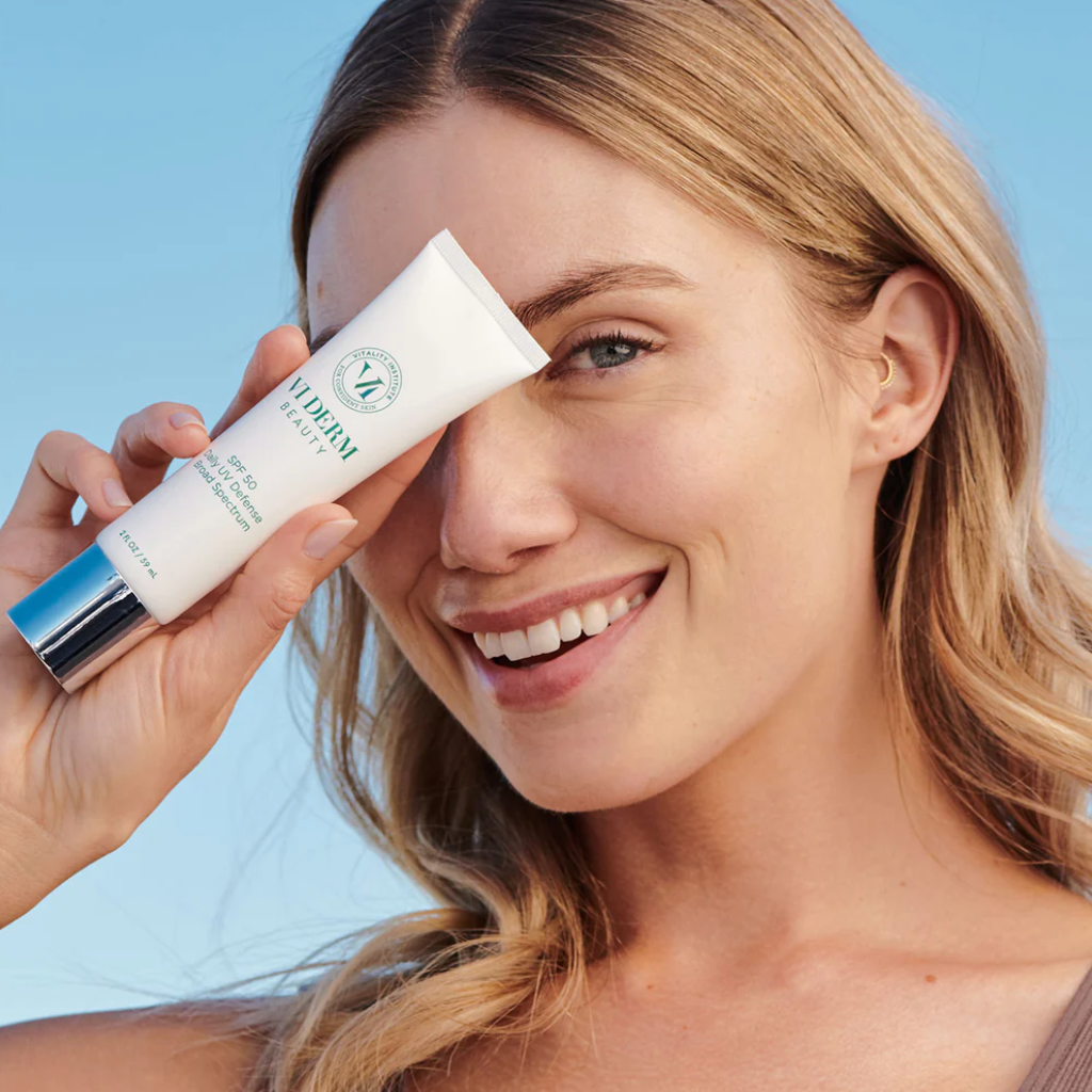 SPF 50 DAILY UV DEFENSE BROAD SPECTRUM SUNSCREEN